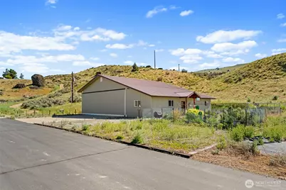 675 Peach Road, Waterville, WA 98858 - Photo 1