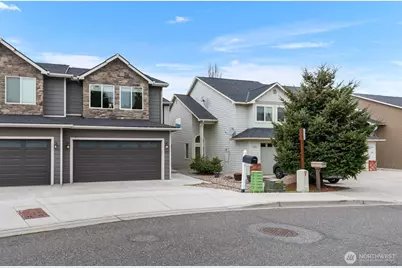 1032 Corum Circle, East Wenatchee, WA 98802 - Photo 1
