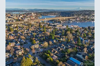 2509 N 42nd Street, Seattle, WA 98103 - Photo 25