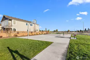 2093 169th St NE, Marysville, WA 98271 - Photo 7