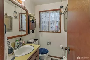 7522 57th Ave Ct NW, Gig Harbor, WA 98335 - Photo 5