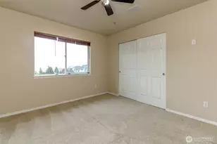 17806 106th St E, Bonney Lake, WA 98391 - Photo 27