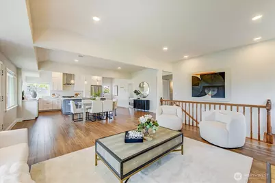 3228 57th Avenue SW, Seattle, WA 98116 - Photo 7
