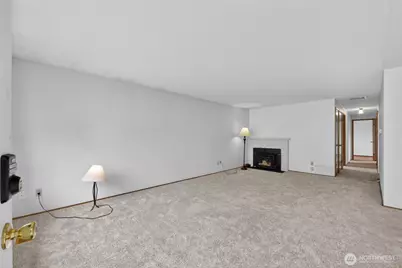 614 Violet Meadow Street S, Tacoma, WA 98444 - Photo 3