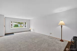 614 Violet Meadow St S, Tacoma, WA 98444 - Photo 5