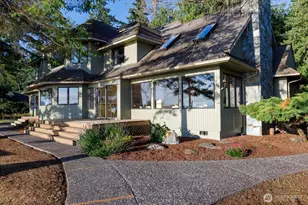 4079 Forest Ln, Anacortes, WA 98221 - Photo 15