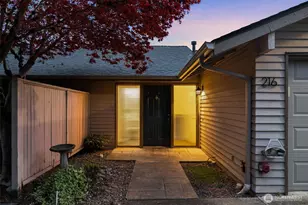 216 167th Pl NE, Bellevue, WA 98008 - Photo 3