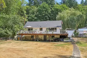 17209 W Riverside Dr, Bothell, WA 98011 - Photo 33