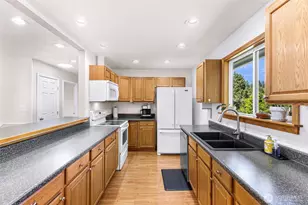 2128 St Clair St, Bellingham, WA 98229 - Photo 7
