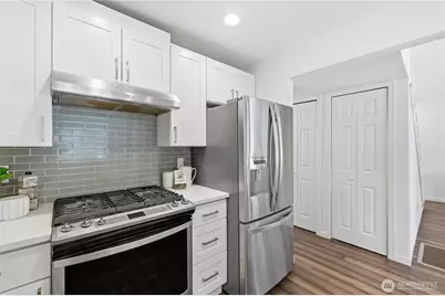 14152 87th Place NE, Kirkland, WA 98034 - Photo 9
