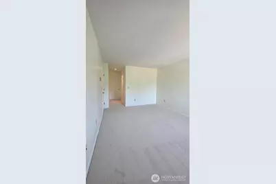 2680 118th Avenue SE #13-302, Bellevue, WA 98005 - Photo 5
