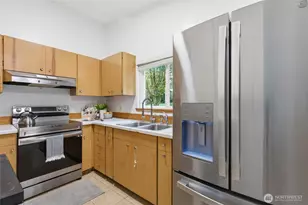 12808 SE 158th St, Renton, WA 98058 - Photo 9