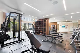588 Bell St, Seattle, WA 98121 - Photo 31