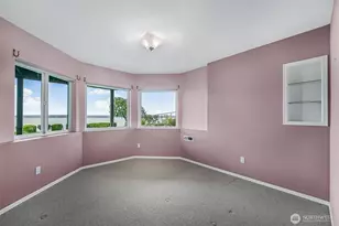 1411 Crestview Dr, Camano Island, WA 98282 - Photo 31