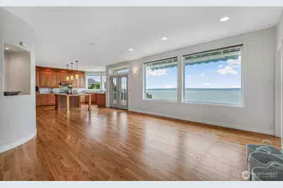 1411 Crestview Drive, Camano Island, WA 98282 - Photo 5