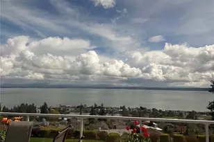 1411 Crestview Dr, Camano Island, WA 98282 - Photo 39