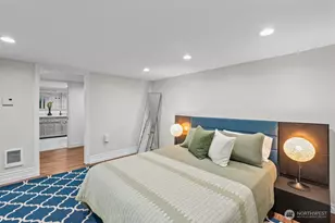 8250 Corliss Ave N, Seattle, WA 98103 - Photo 15
