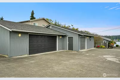 15105 W Lake Goodwin Road, Stanwood, WA 98292 - Photo 37