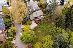 2419 Federal Ave E, Seattle, WA 98102 - Photo 29