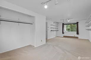 12121 NE 66th St, Kirkland, WA 98033 - Photo 25