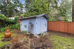 12121 NE 66th St, Kirkland, WA 98033 - Photo 33