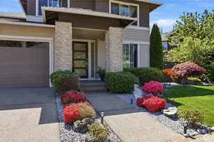 3709 NE 24th St, Renton, WA 98056 - Photo 3