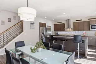 3709 NE 24th St, Renton, WA 98056 - Photo 11