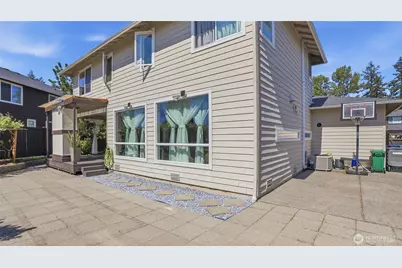 3709 NE 24th Street, Renton, WA 98056 - Photo 33