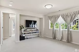 3709 NE 24th St, Renton, WA 98056 - Photo 17