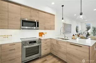 116 E 2nd Street S, Kirkland, WA 98033 - Photo 15