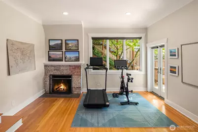 2403 11th Avenue W, Seattle, WA 98119 - Photo 31