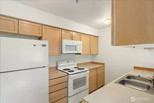 18930 Bothell Everett Hwy, Bothell, WA 98012 - Photo 9