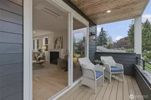 8815 Densmore Ave N, Seattle, WA 98103 - Photo 37