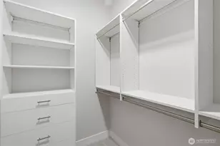 8815 Densmore Ave N, Seattle, WA 98103 - Photo 27