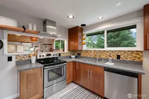 1515 NE 190th St, Shoreline, WA 98155 - Photo 13