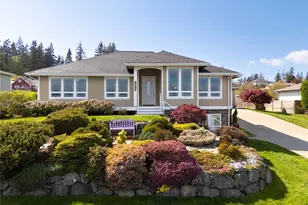 4210 Orchard Ave, Anacortes, WA 98221 - Photo 3