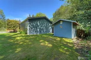 8163 NE Eaglepoint Ln, Kingston, WA 98346 - Photo 13