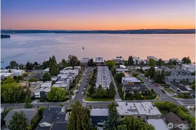 6304 Lakeview Drive, Kirkland, WA 98033 - Photo 1