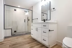11647 Beacon Ave S, Seattle, WA 98178 - Photo 27