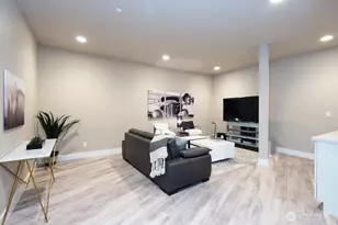 1808 104th Ave SE, Bellevue, WA 98004 - Photo 19