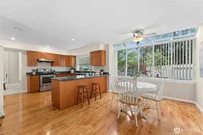 3643 252nd Place SE, Sammamish, WA 98029 - Photo 11