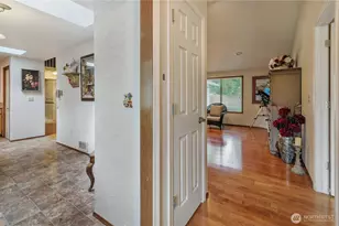 408 Stonewood Dr SE, Olympia, WA 98513 - Photo 11
