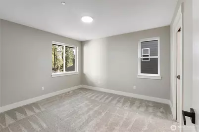 6598 Vandermark Road E, Bonney Lake, WA 98391 - Photo 21