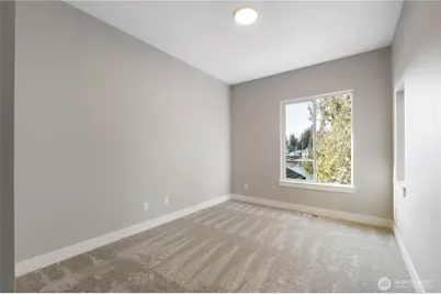 6598 Vandermark Road E, Bonney Lake, WA 98391 - Photo 27