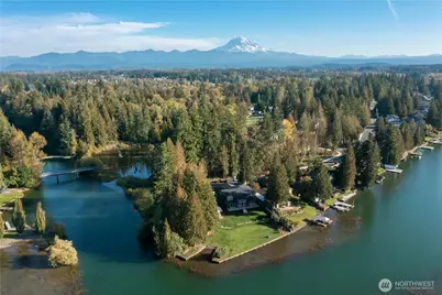 6598 Vandermark Road E, Bonney Lake, WA 98391 - Photo 5