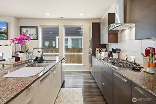 17227 39th Dr SE, Bothell, WA 98012 - Photo 9