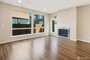 17227 39th Dr SE, Bothell, WA 98012 - Photo 3