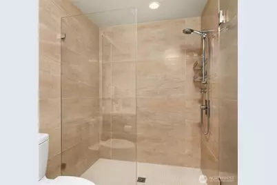 583 Battery Street #2208N, Seattle, WA 98121 - Photo 15