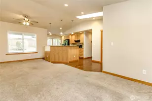 14817 105th Ave Ct E, Puyallup, WA 98374 - Photo 7