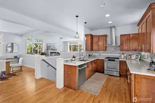 8304 54th Ave S, Seattle, WA 98118 - Photo 11